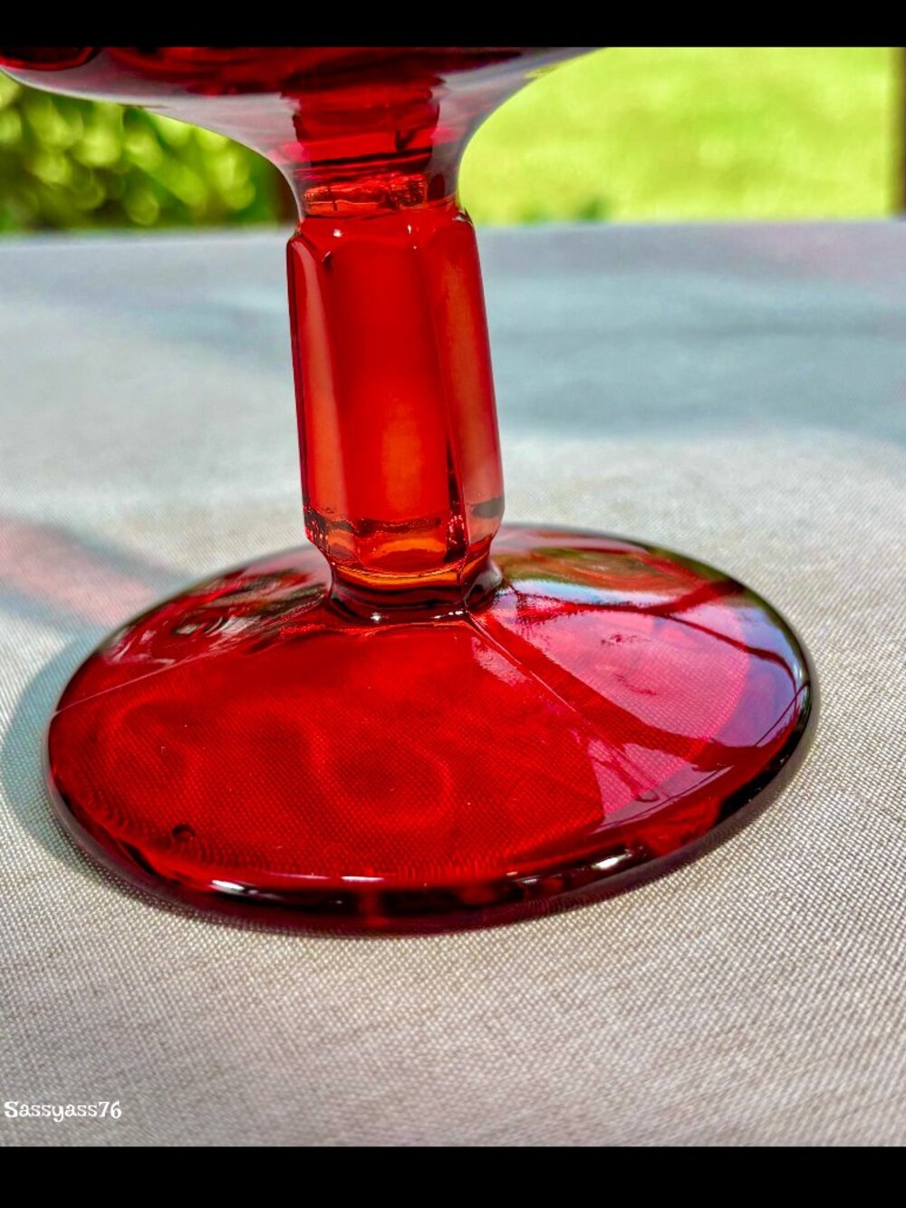 🆕VTG▪️FENTON▪️Mid-Cent Stemmed Grape Embossed Red Amberina Heavy Glass Goblets - Picture 3 of 5